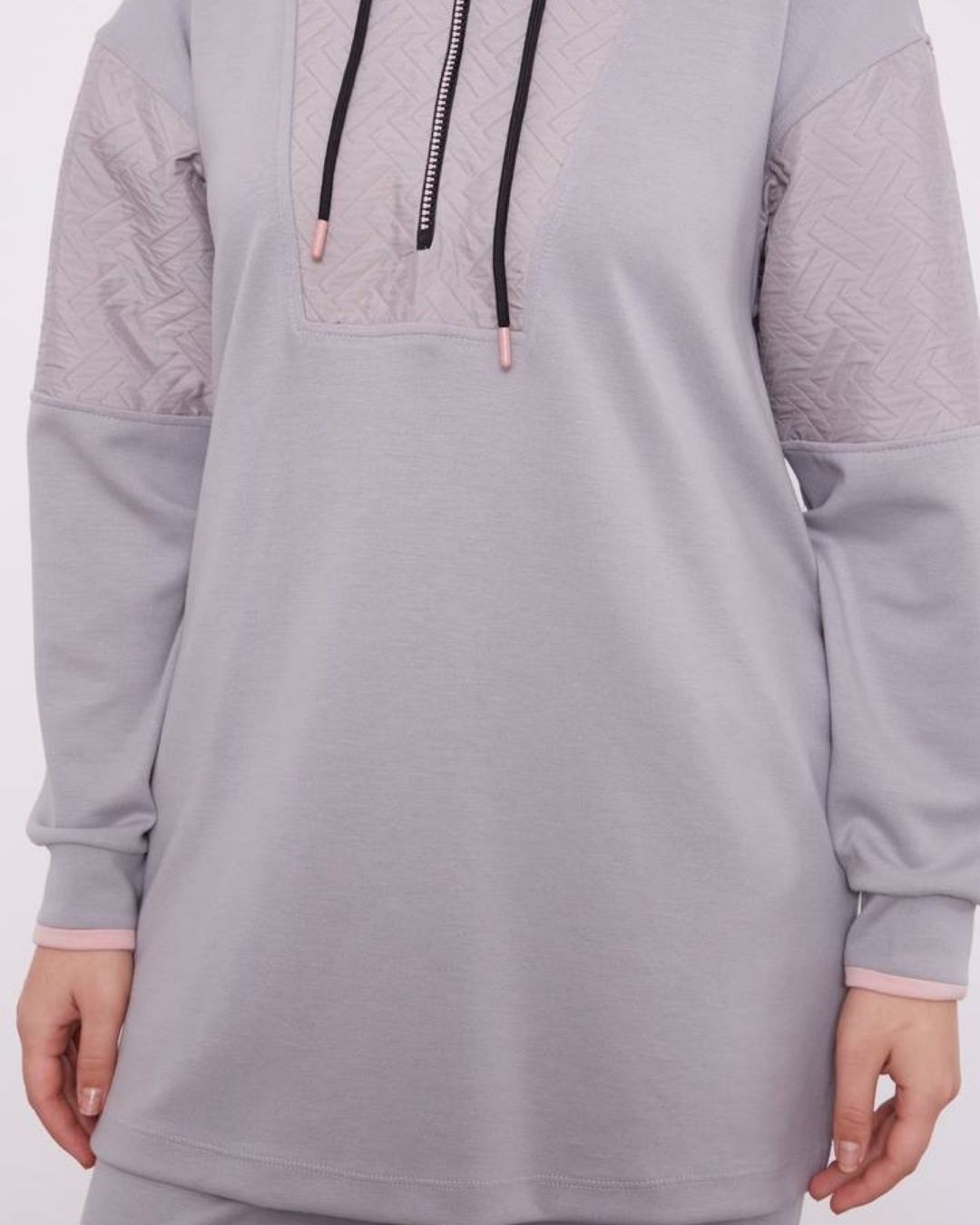 LEVİDOR- KAPÜŞONLU EŞOFMAN TAKIMI