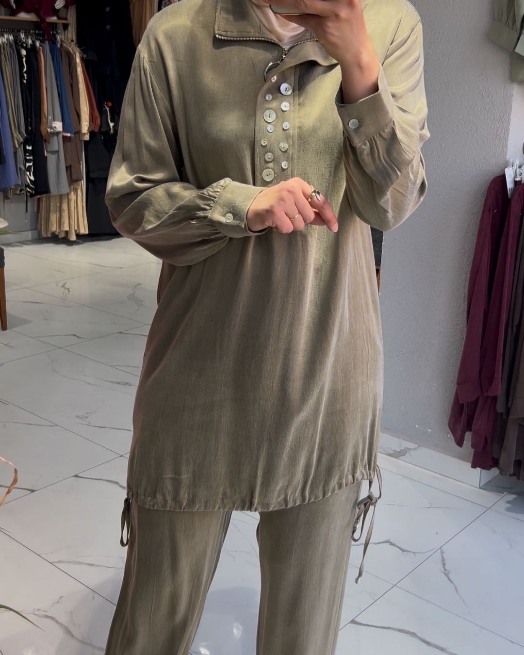 LEVİDOR- İPEK CUPRA TAKIM