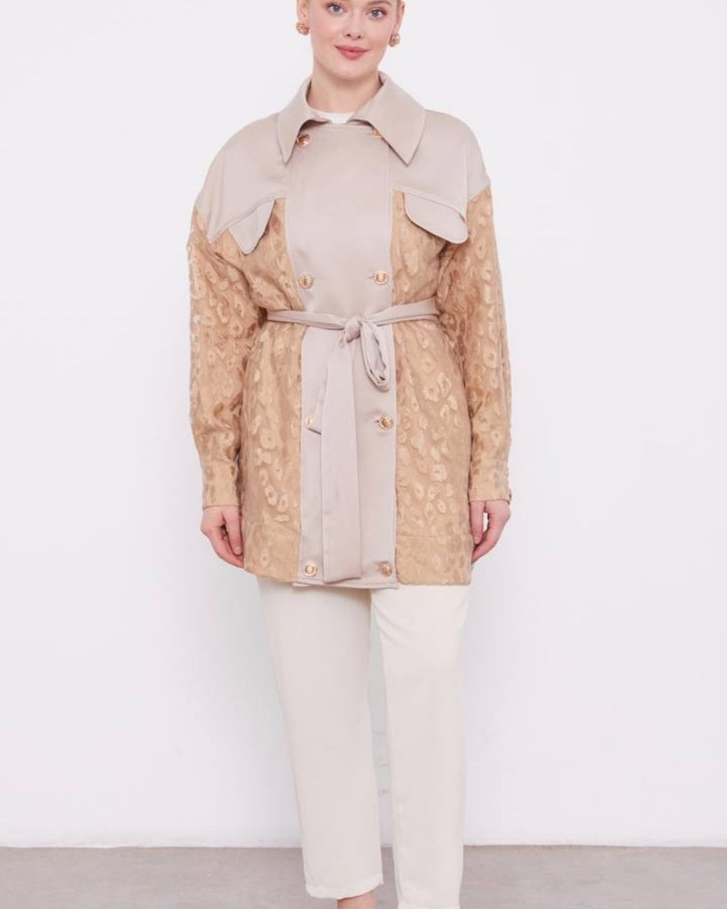 Levidor- Leopar detaylı ceket