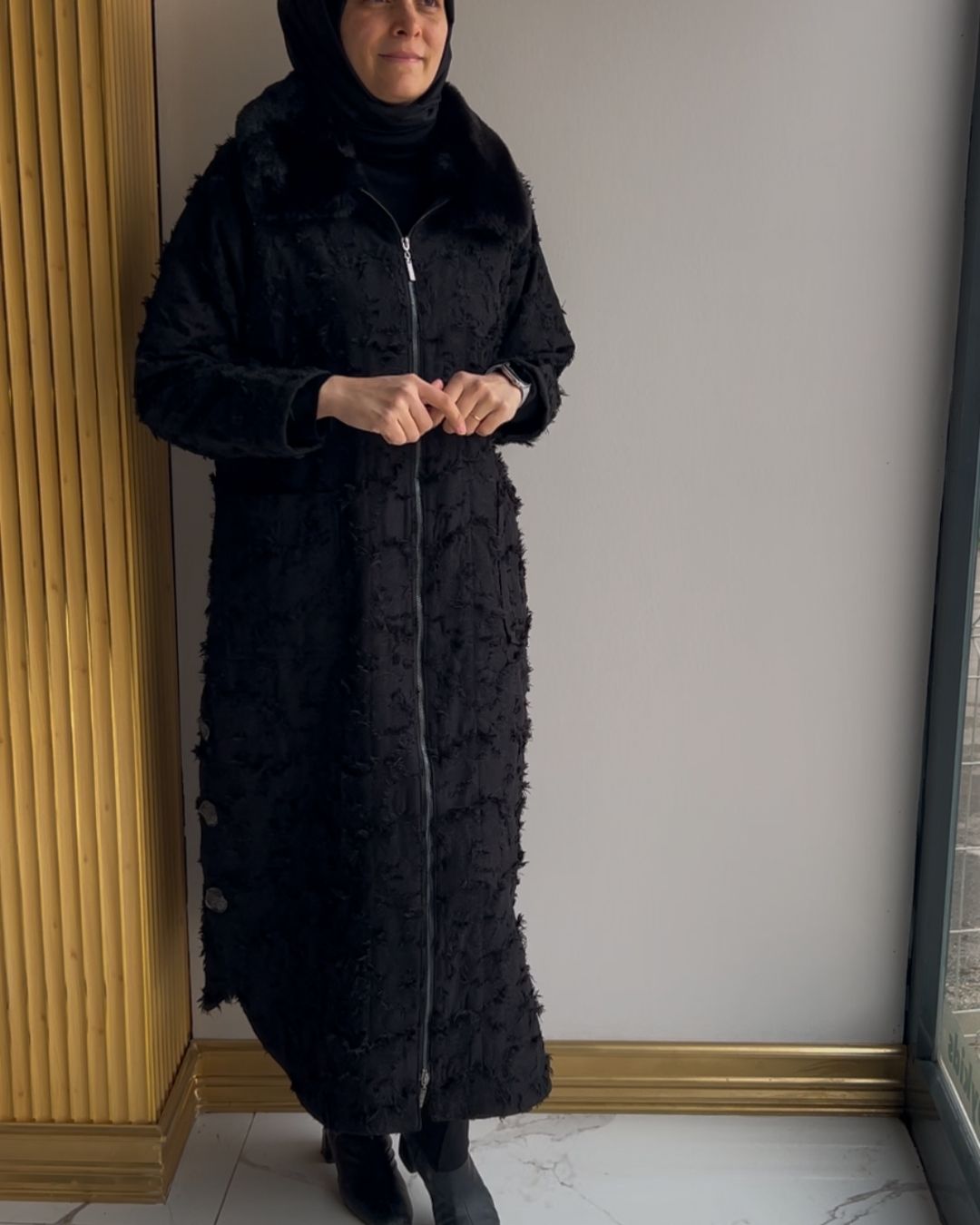 LİSSMORE- ÇİÇEK KABARTMALI KAP