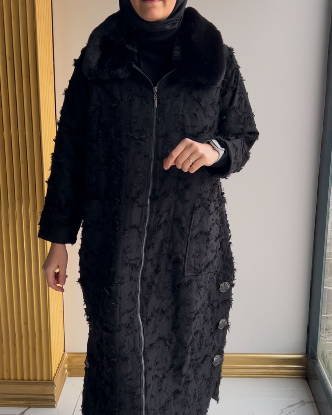 LİSSMORE- ÇİÇEK KABARTMALI KAP