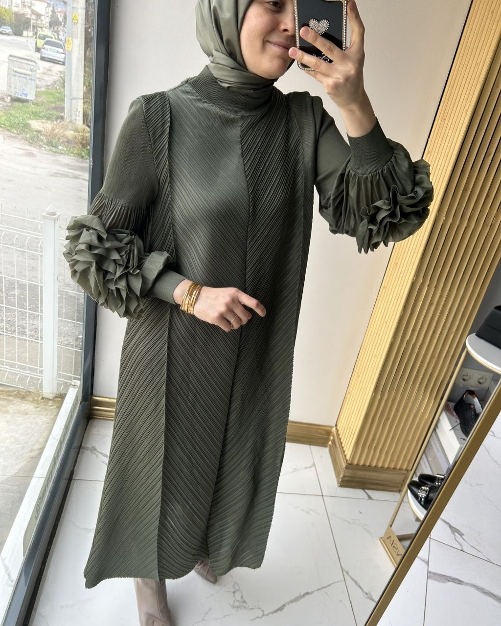 İTHAL- GÜLLÜ ELBİSE