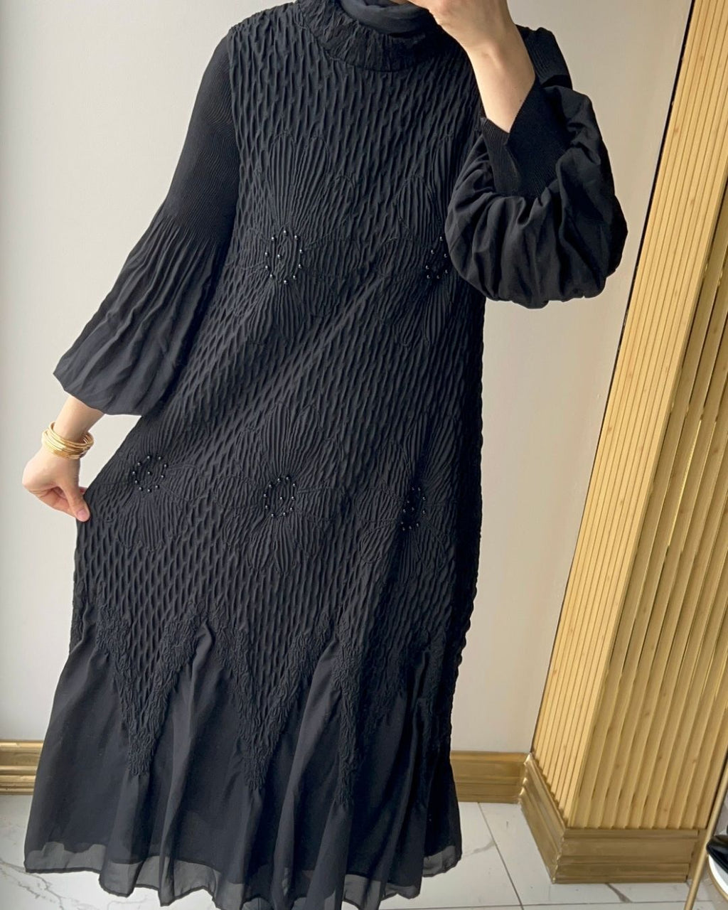 İTHAL- ÇİÇEK BONCUKLU ELBİSE