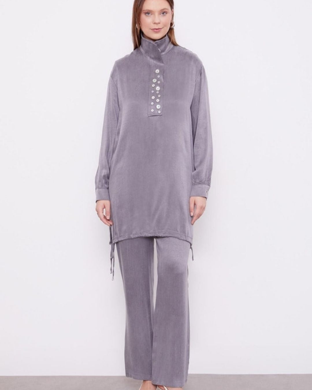 LEVİDOR- İPEK CUPRA TAKIM